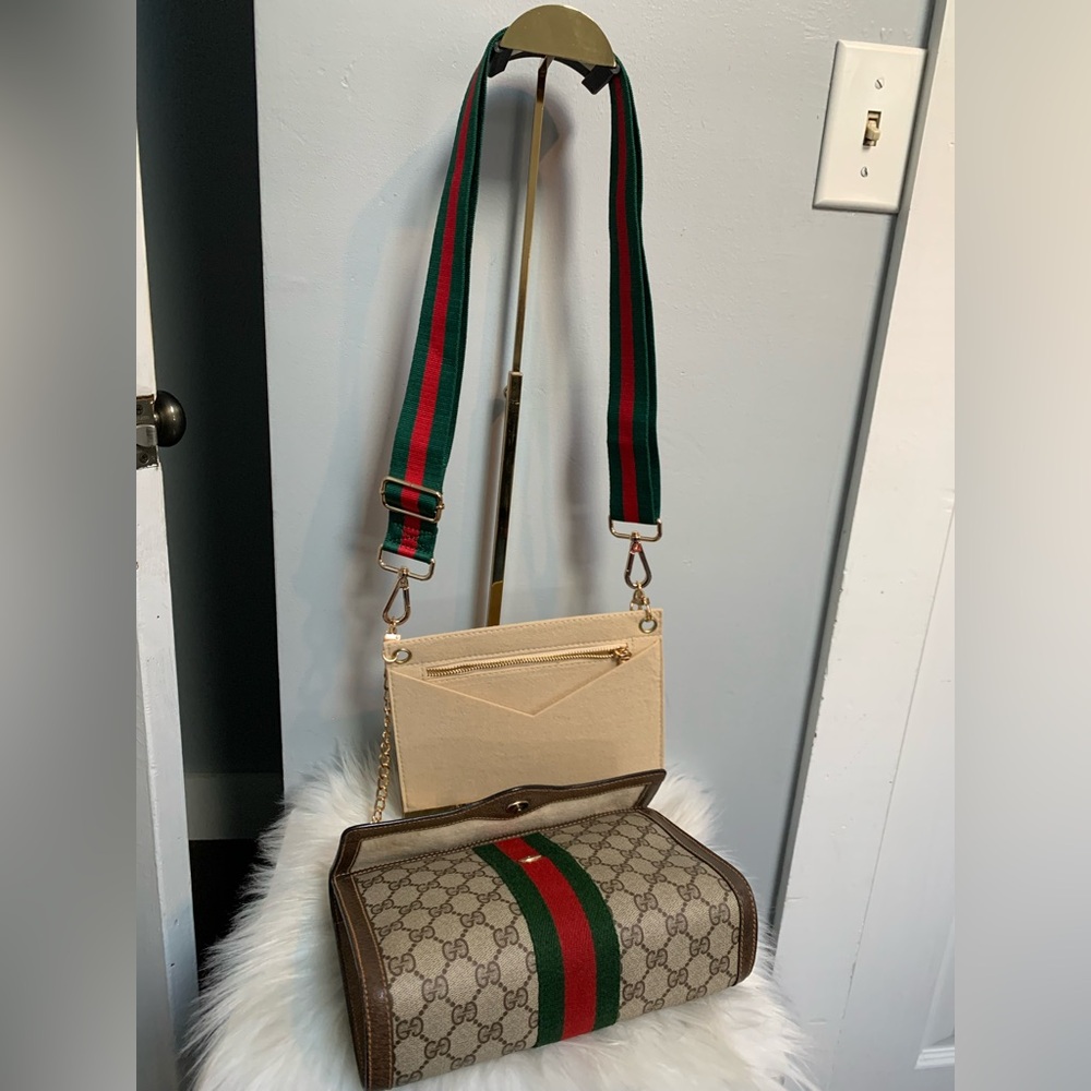 Authentic vintage 1980’s Gucci Sherry Line Ophidia clutch w/ free conversion kit - Picture 6 of 17